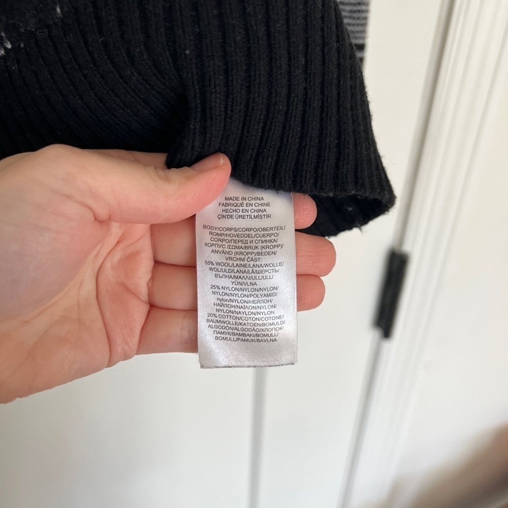 Ralph Lauren Plaid Turtleneck - Picture 3 of 5